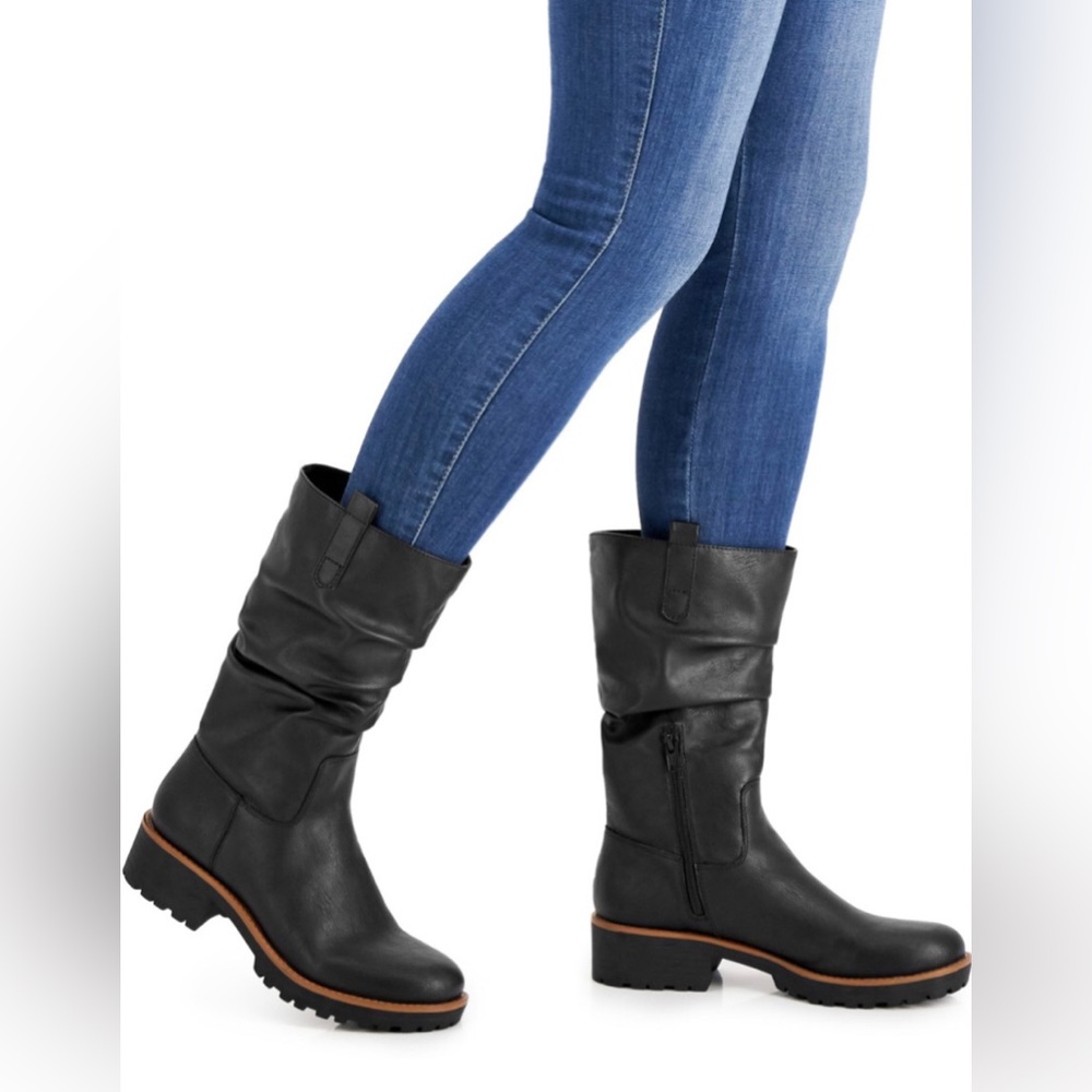 New Sun+Stone Nellie Lug Sole Mid Calf Boot- Size 6